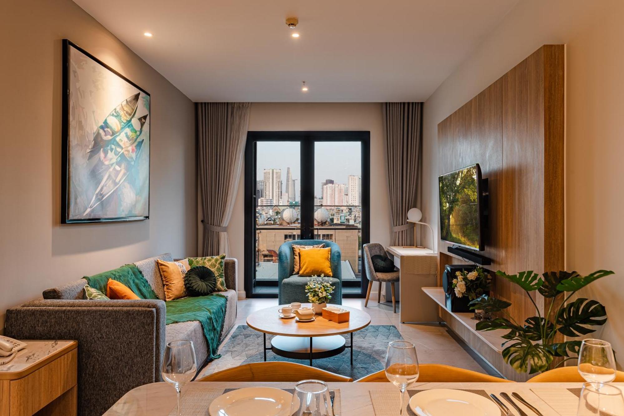 Luxury 2 Or 3Br Apartment In Dist 1 N Pool, Gym, Airport Pickup Bandar Ho Chi Minh Luaran gambar